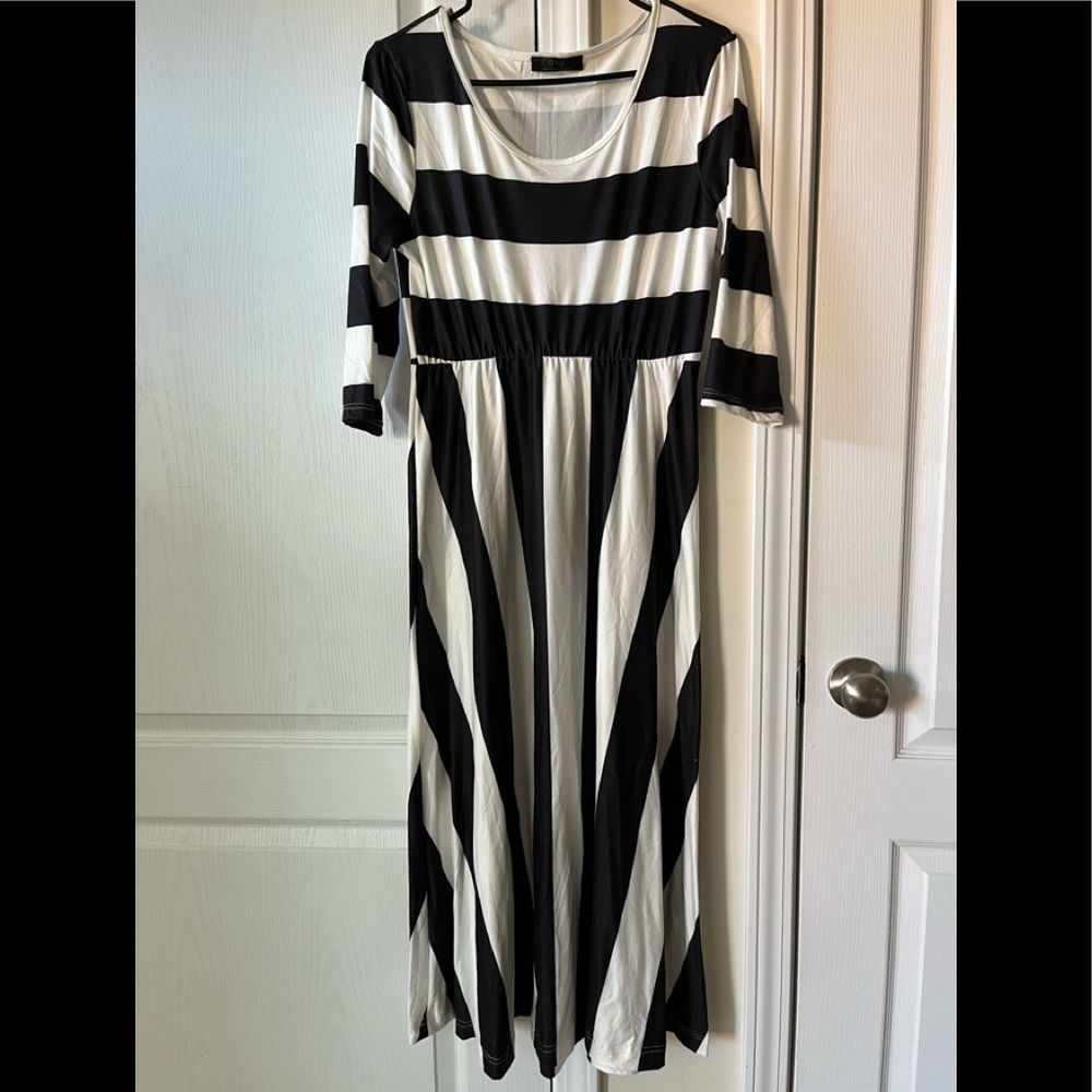 Black and White Maxi Dress